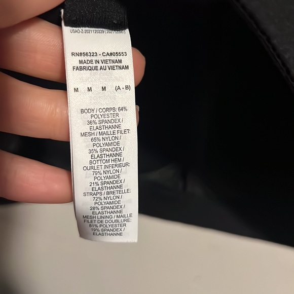 Nike Dri-Fit Sports bra - Picture 3 of 3